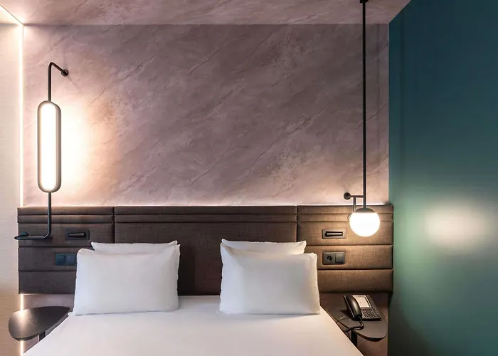 Hotel Novotel Wenceslas Square 4*