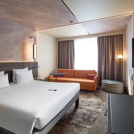 Novotel Wenceslas Square Otel 4*