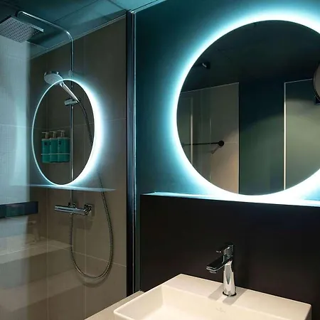 Hotell Novotel Wenceslas Square 4*