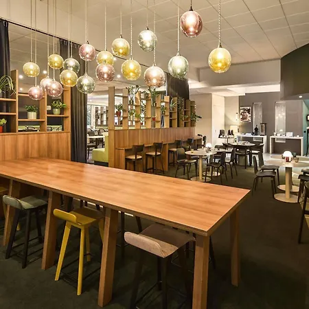 Hotel Novotel Wenceslas Square 4*