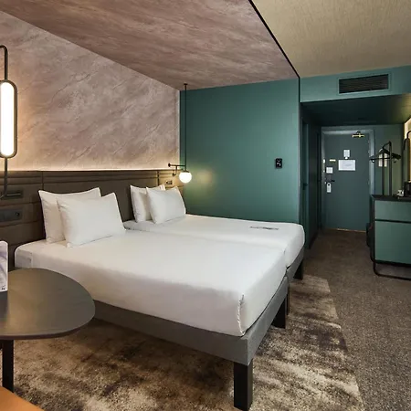 Novotel Wenceslas Square 4*