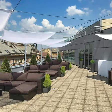 Hotel Novotel Wenceslas Square 4*