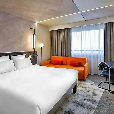 Novotel Wenceslas Square 4*
