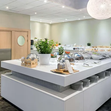 Novotel Wenceslas Square 4*