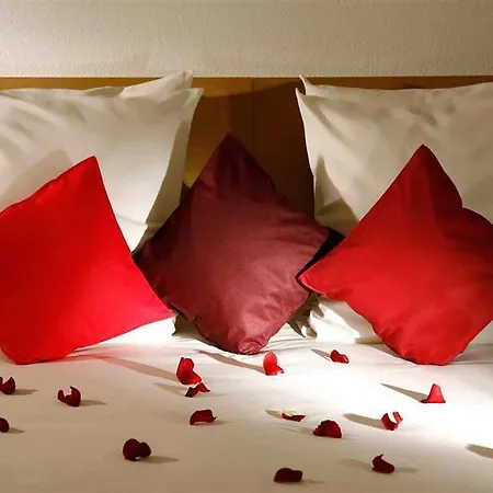 Novotel Wenceslas Square Hotel 4*