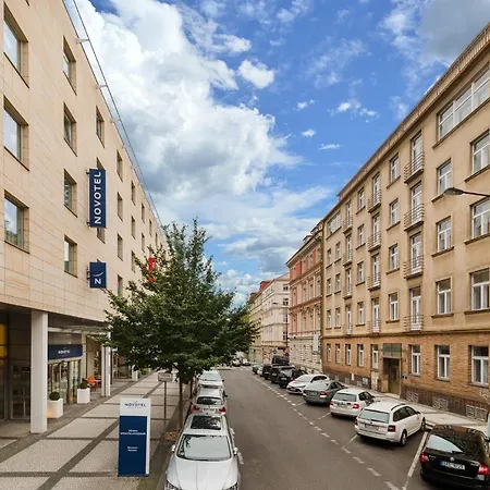 Novotel Wenceslas Square Otel 4*